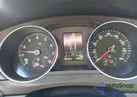 2017 Volkswagen Jetta 1.4T Se z USA, uszkodzony, nr VIN 3VWDB7AJ5HM337782